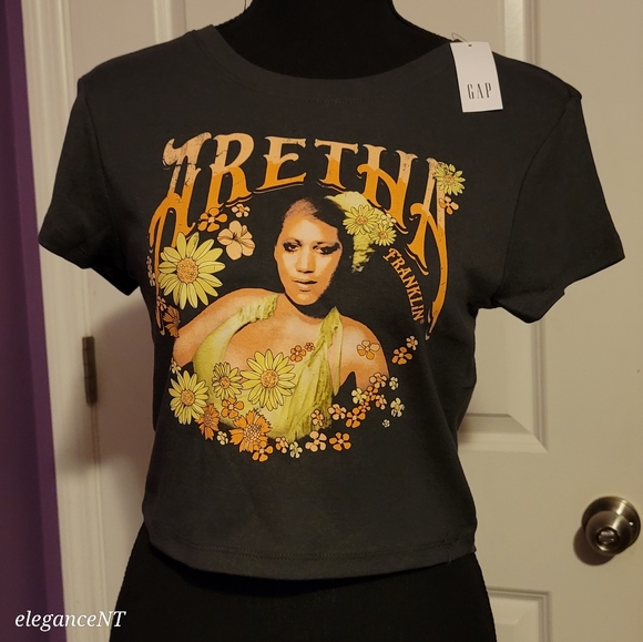 GAP Tops - Gap Cropped Graphic Aretha Franklin Gray T-Shirt Sz: M NWT